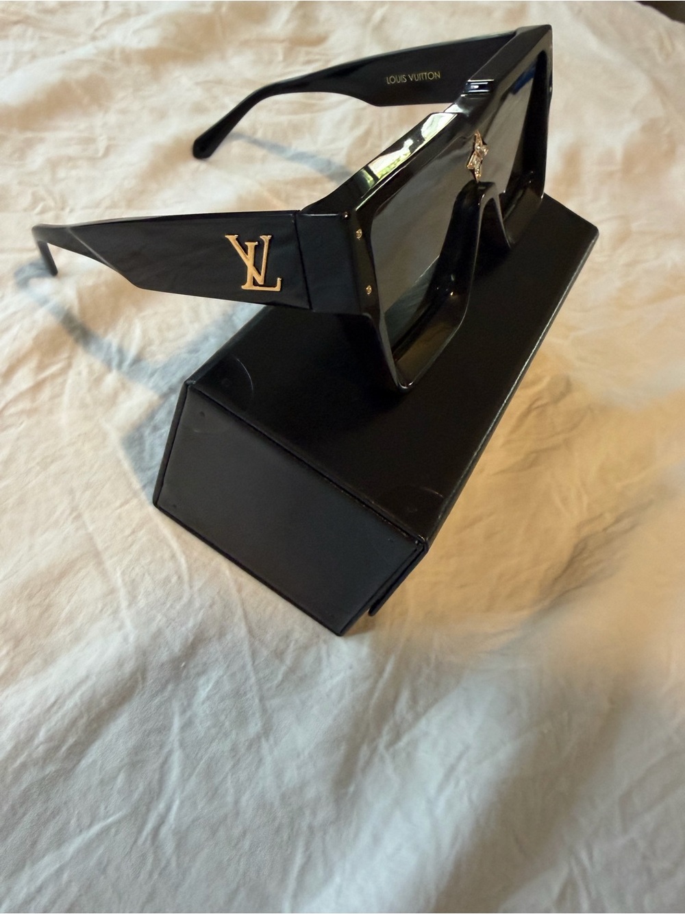 Black Oversized Shield Sunglasses with Gold Accents - Picture 2 of 3